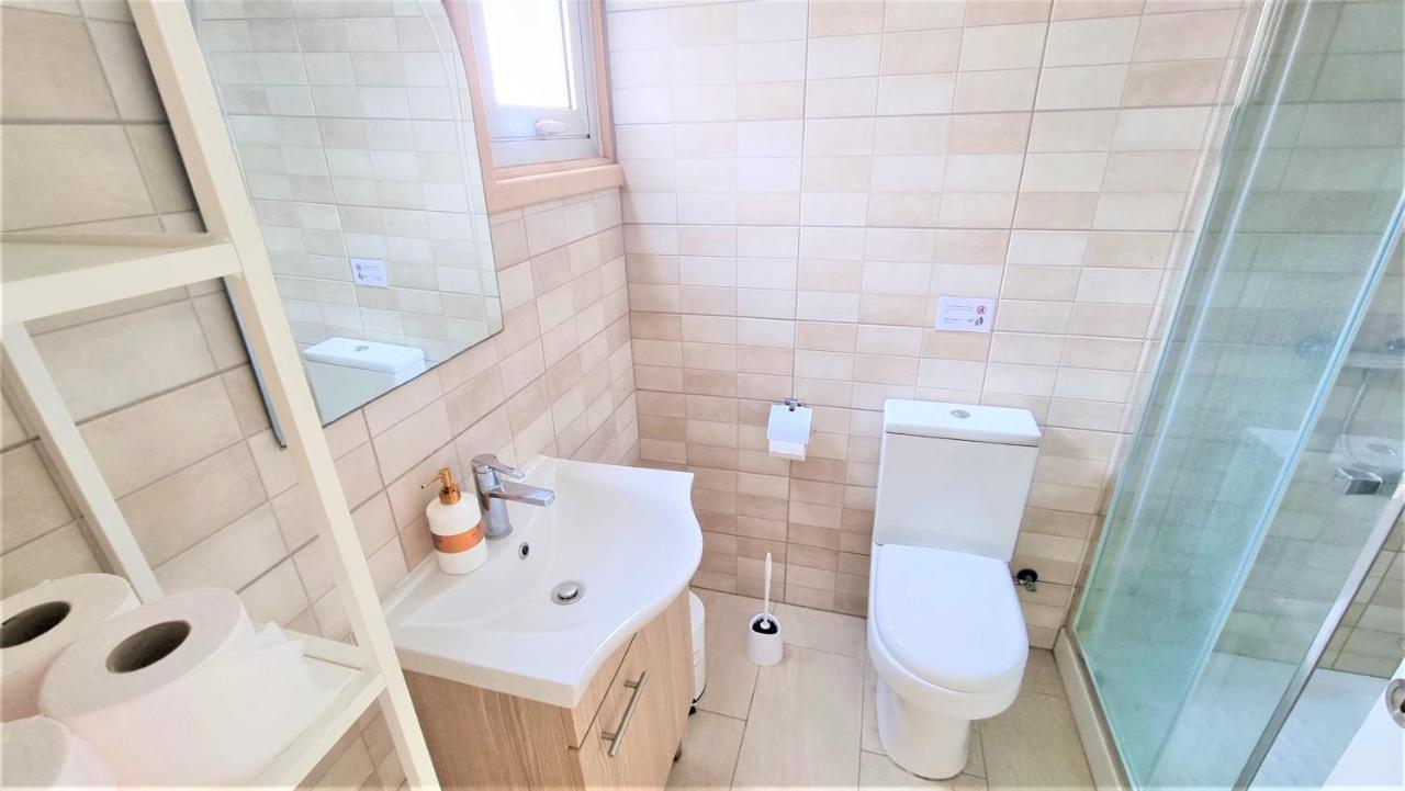 Spacious Lightflooded 2Br Apt / Near Center & Harbour Ларнака Экстерьер фото
